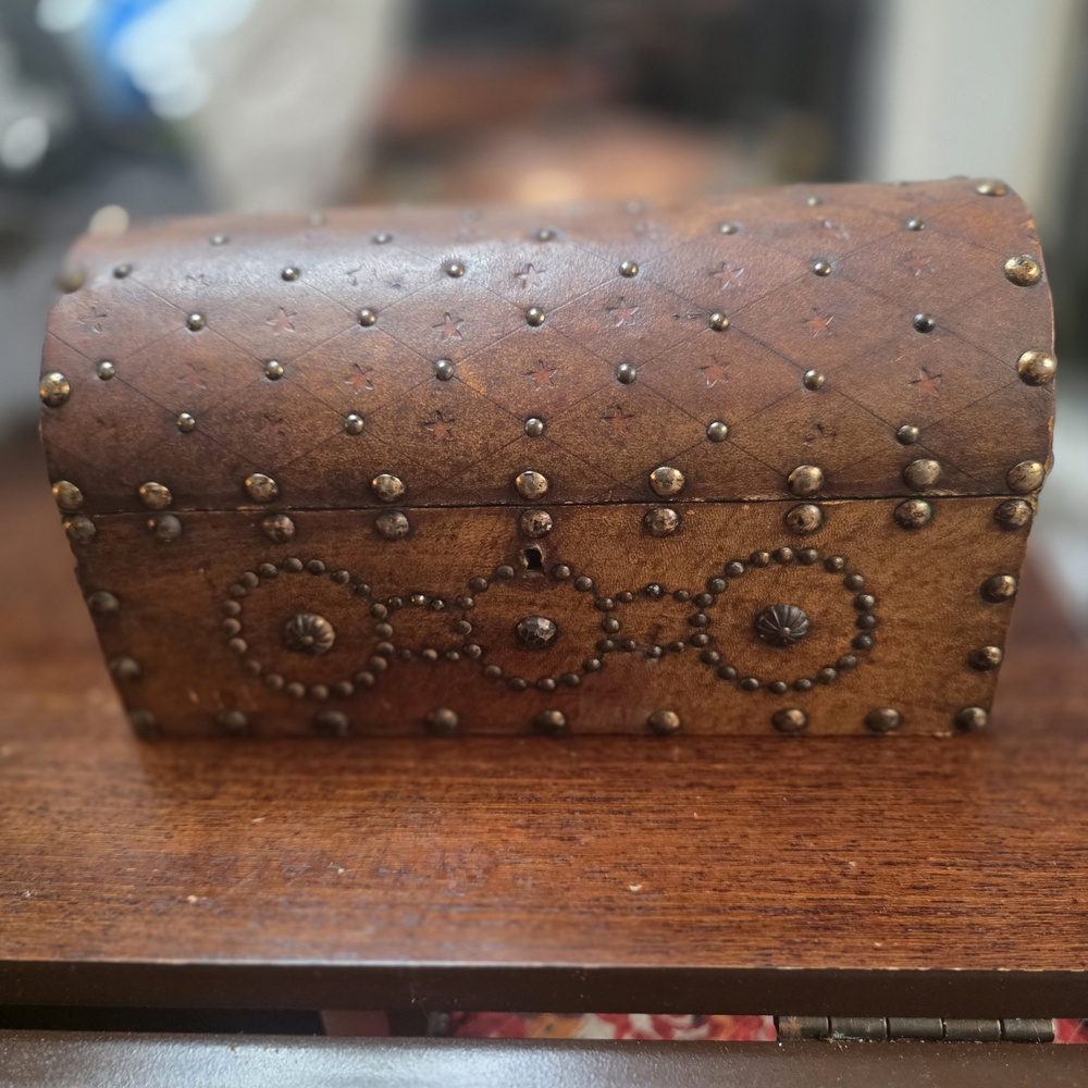 Vintage Style Brown Studded Jewelry Trinket Treasure Box